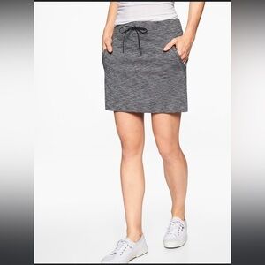 athleta modern metro skort black Heather size small